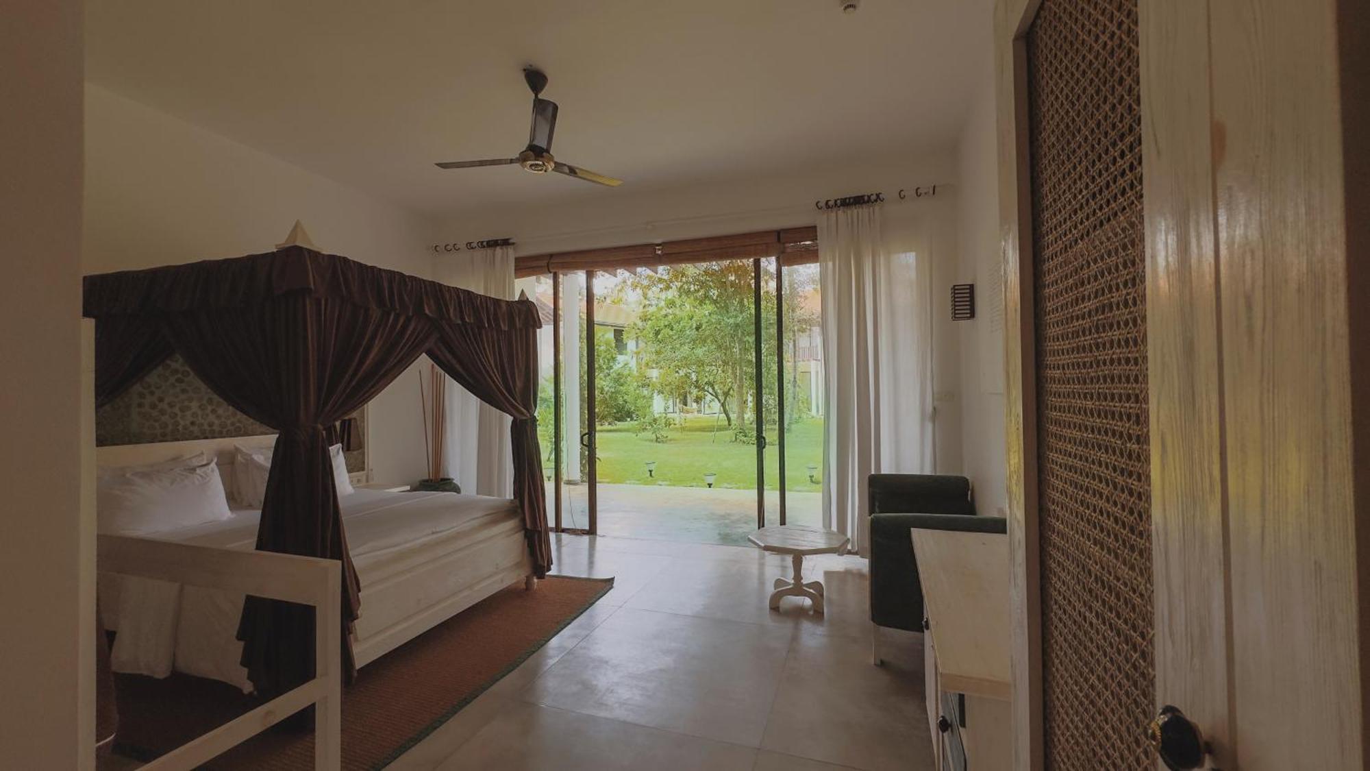 Palm Garden Ayurveda Resort Ahangama Kültér fotó